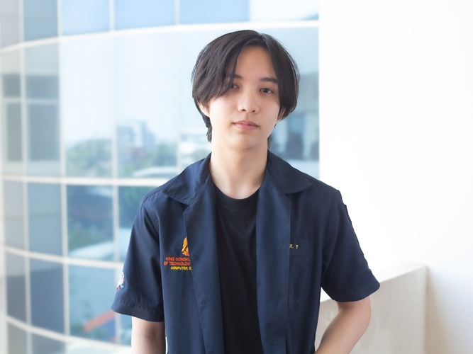 สหรัฐ ถาน้อย (แบต)