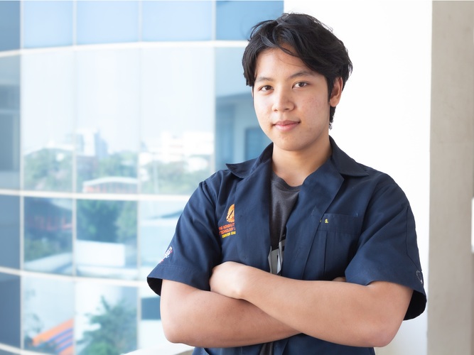 ศิวกร สุขชมทอง (กาก้า)