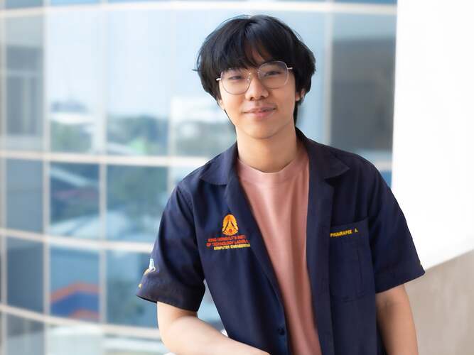 ภูมิรพี อาภาคัพภะกุล (ตะวัน)